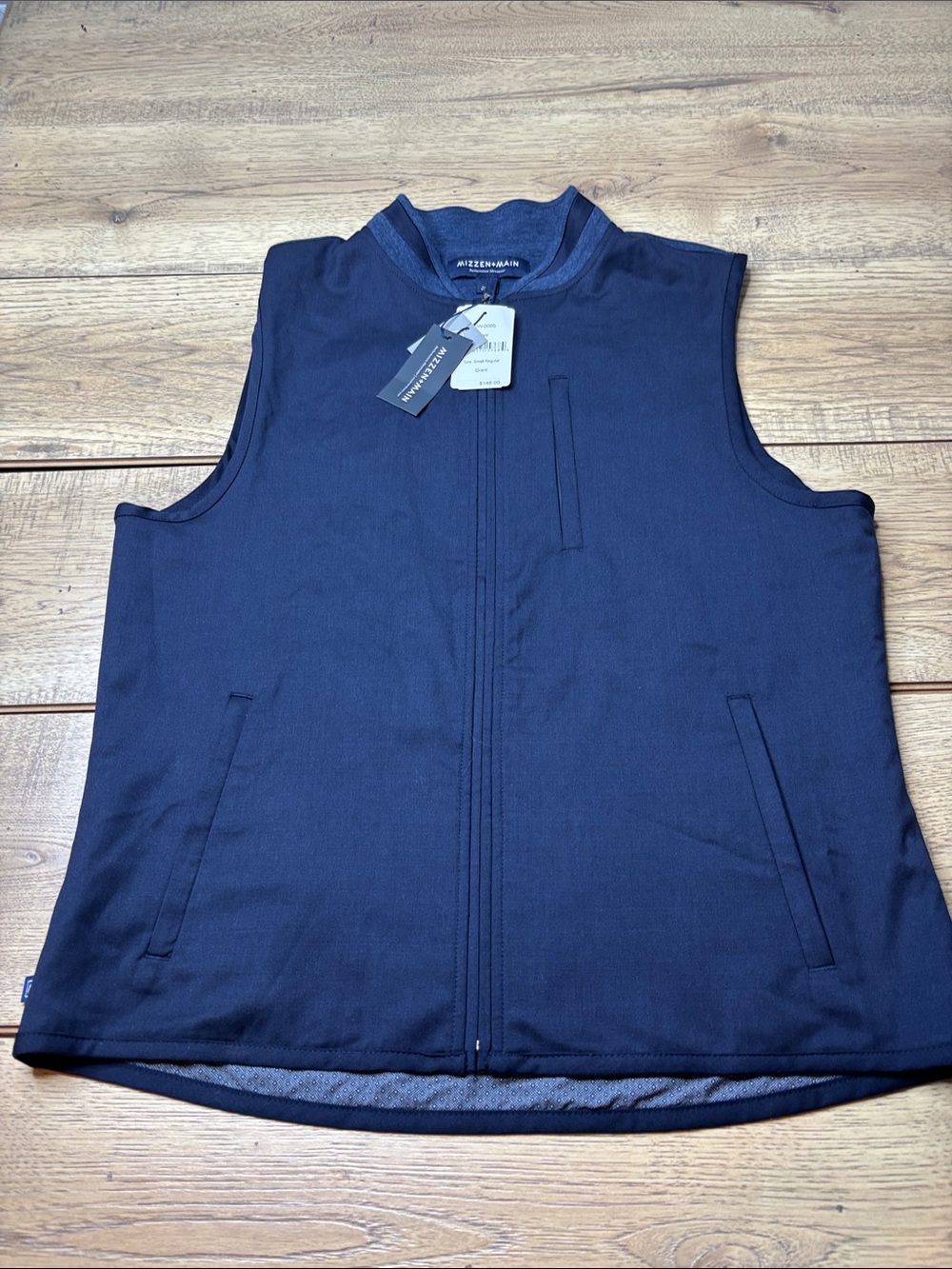 Men’s Mizzen+Main Grant Performance Wool Blend Navy Full Zip Vest Size S NWT